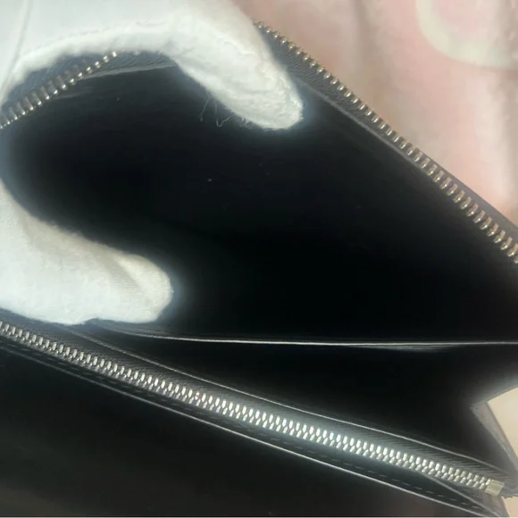 Louis Vuitton Classic Black leather zippy wallet organizer - Picture 13 of 16